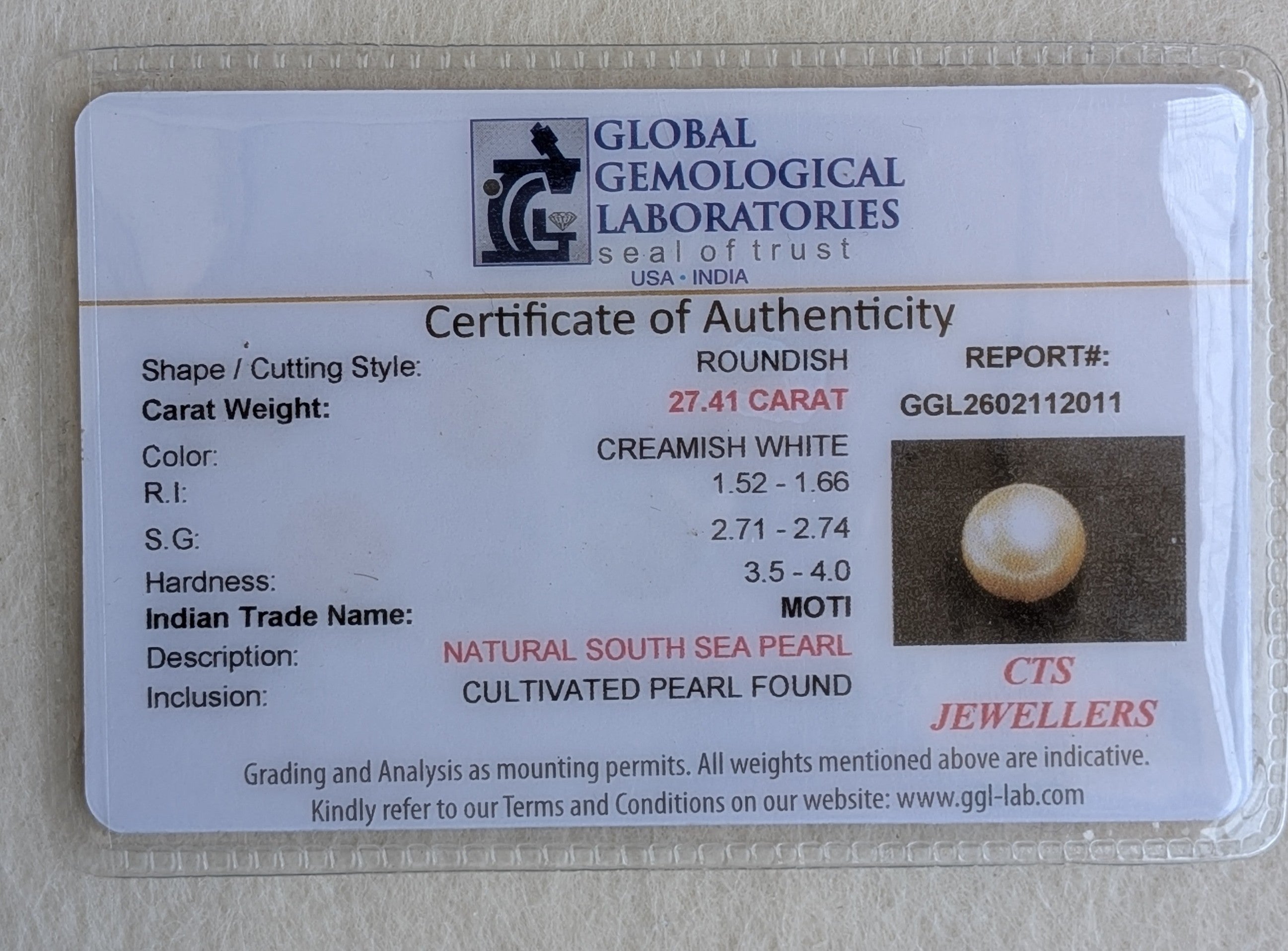 Golden South Sea Pearl certified by Artificcers