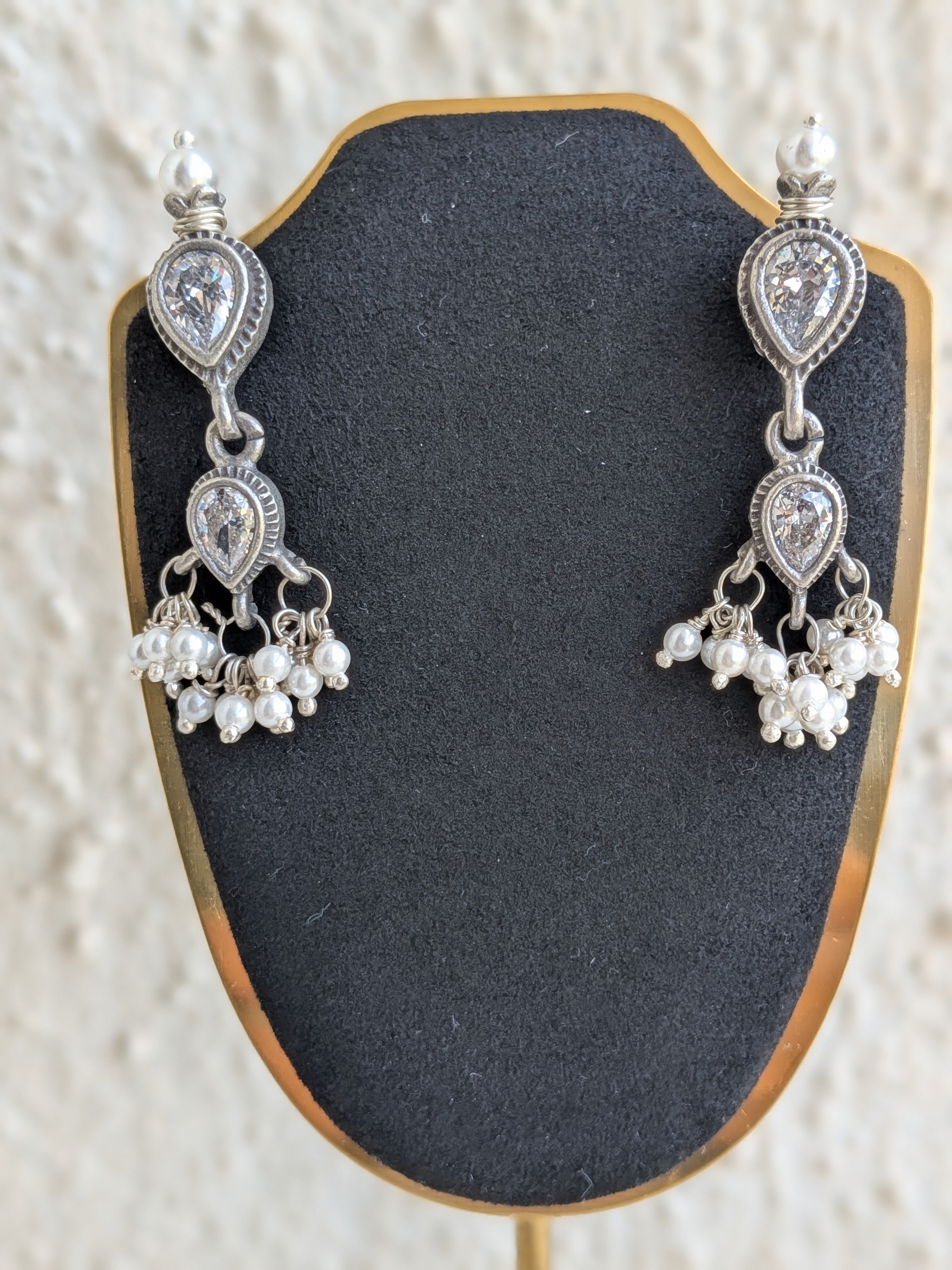 Handcrafted in 925 Silver | White Zircon and Freshwater Pearls Earrings